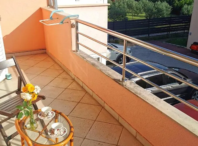 Tonka Apartment